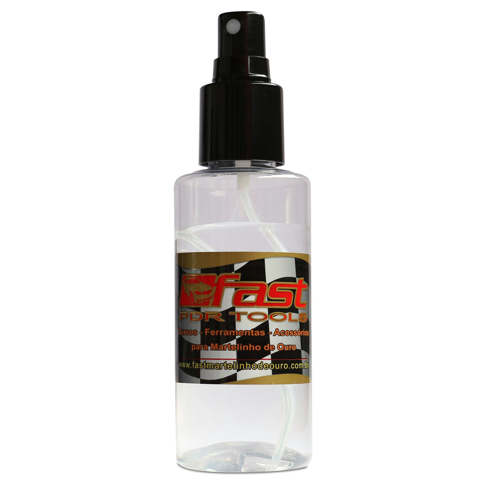 Magnetic spray bottle