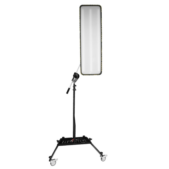 Luminária Hail Pro Light (96cm) de 6 fitas com pedestal desmontável Luminária Hail Pro Light (96cm) de 6 fitas com pedestal desmontável