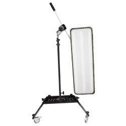 Luminária Hail Pro Light (96cm) de 6 fitas com pedestal desmontável